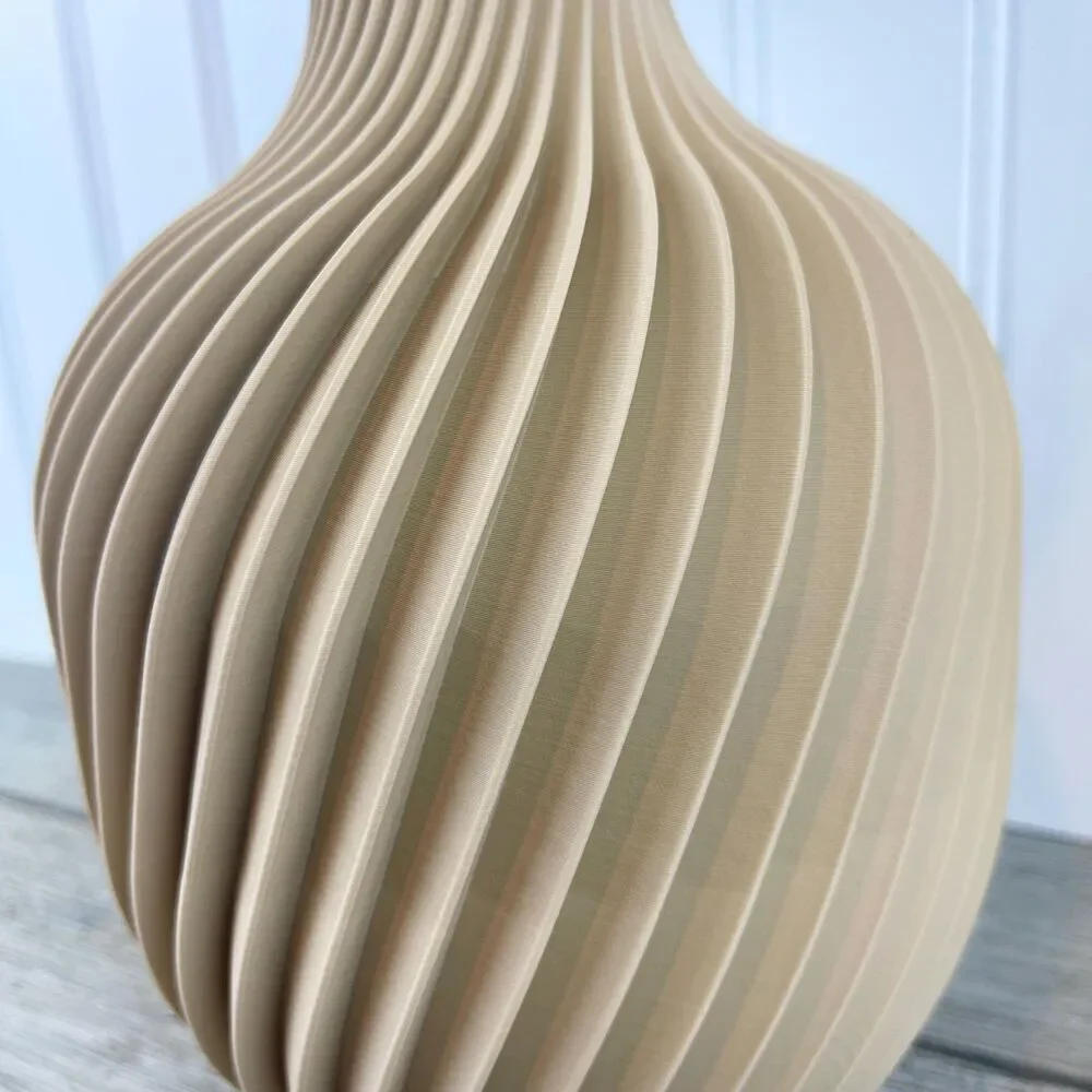 Unique Spiral Modern Flower Vase, The Kivan Vase, Plant Lover